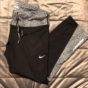 Capri running shorts
